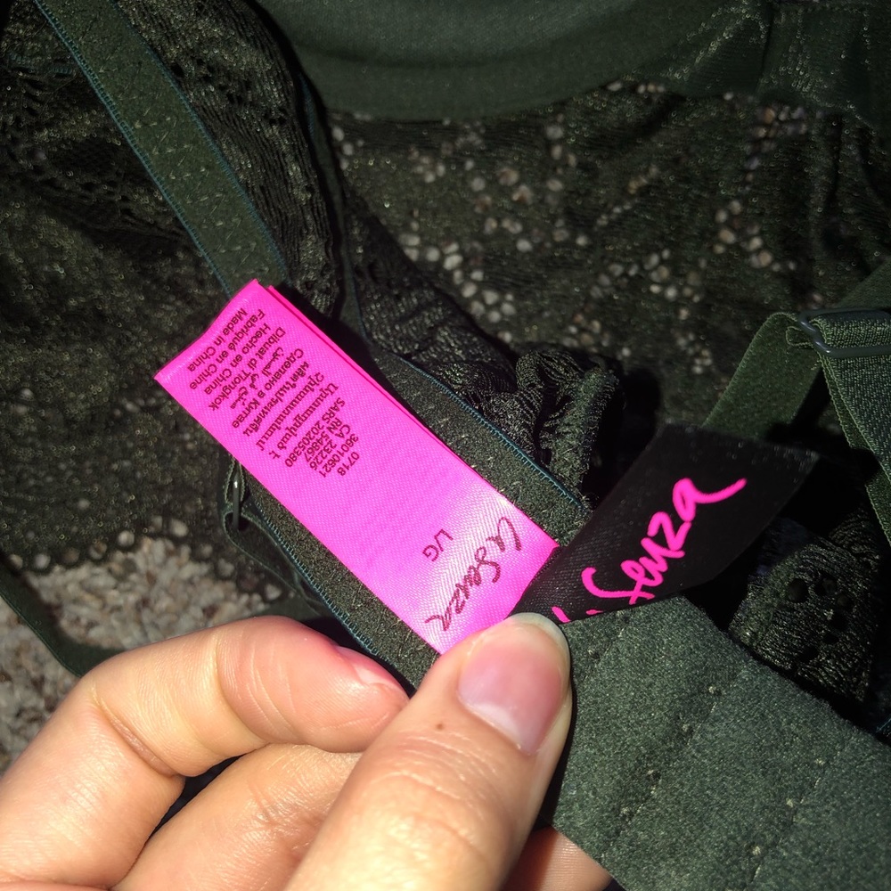 Bra set - Picture 8 of 8